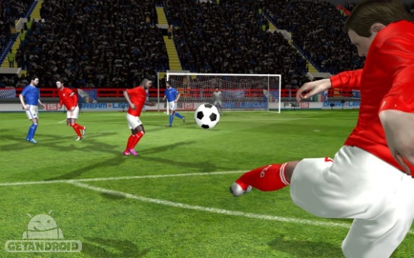 دانلود First Touch Soccer 2015 v2.09 - بازی فوتبال واقعی برای اندروید