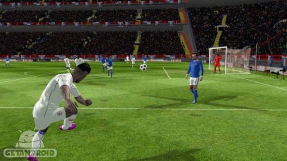 دانلود First Touch Soccer 2015 v2.09 - بازی فوتبال واقعی برای اندروید